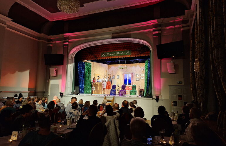 Blick in den Saal des Thüringer Kloßtheater in Friedrichroda