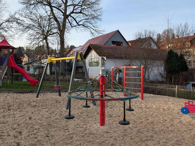 Spielplatz in der Kurzone im Ortsteil Finsterbergen