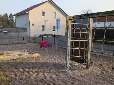 Spielplatz im Wohngebiet an der Rosenau in Friedrichroda