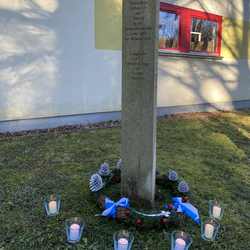 Täufer-Gedenkstele in Reinhardsbrunn